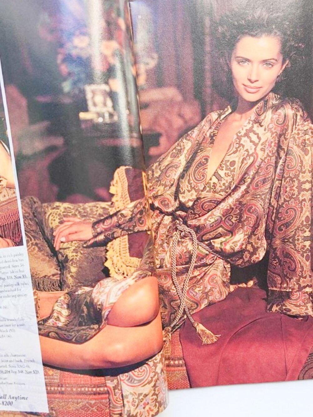 Victoria’s Secret Holiday 1993 Special Gift Edition Catalog Lingerie Vintage - Picture 4 of 11